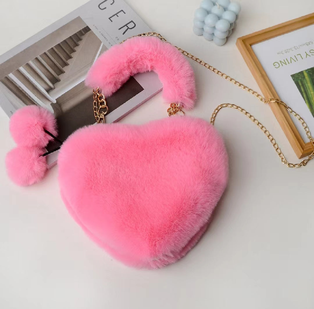 Jordyn Heart Fur Handbag - Dreamcatchers Reality